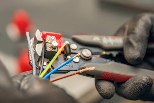 Best Licensed Electrician  in Ardsley, NY